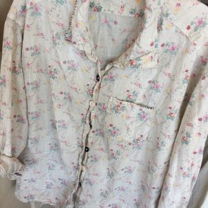 Magnolia Pearl “ pocket of posies” workshirt